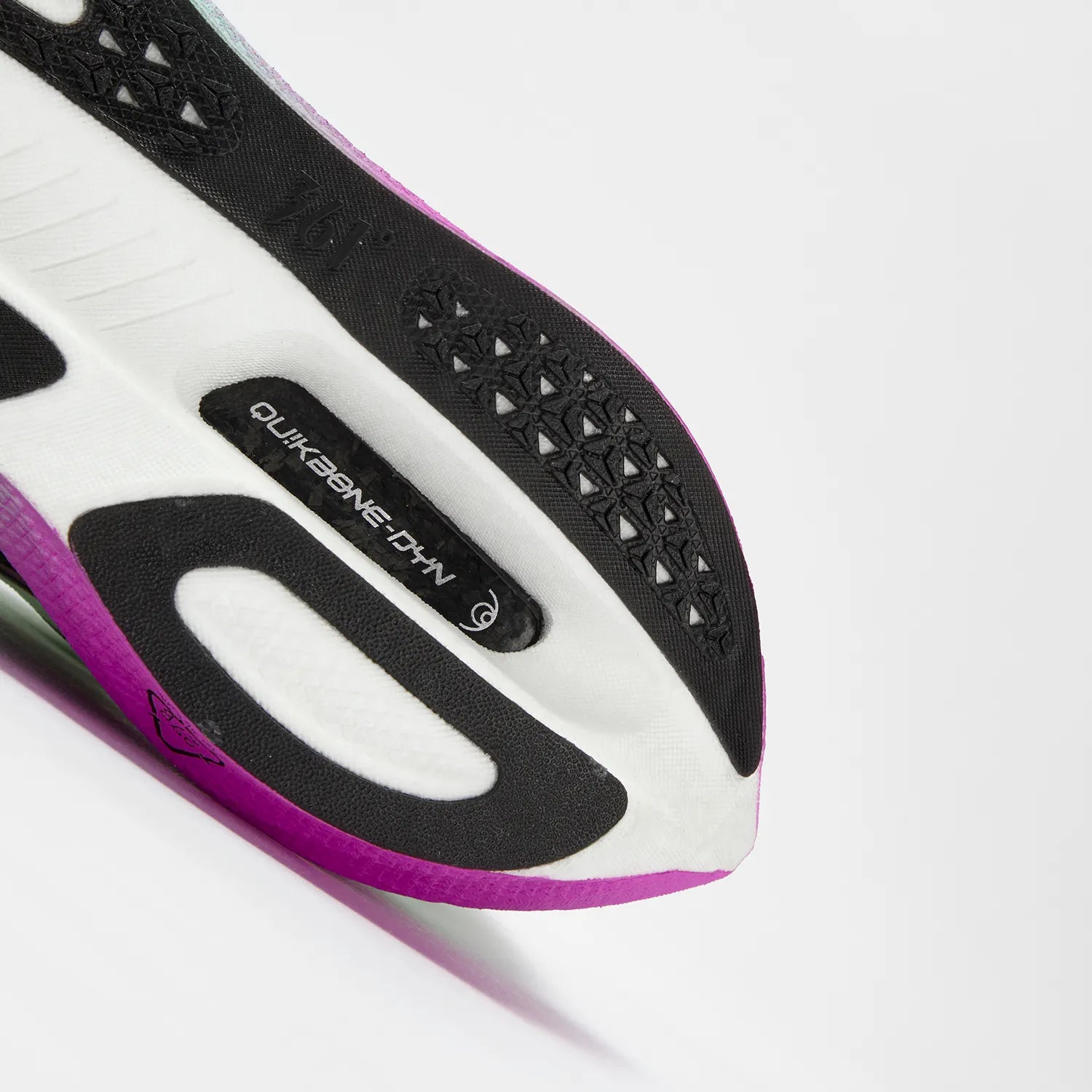 M Flame 5 - Bubblegum/Mint