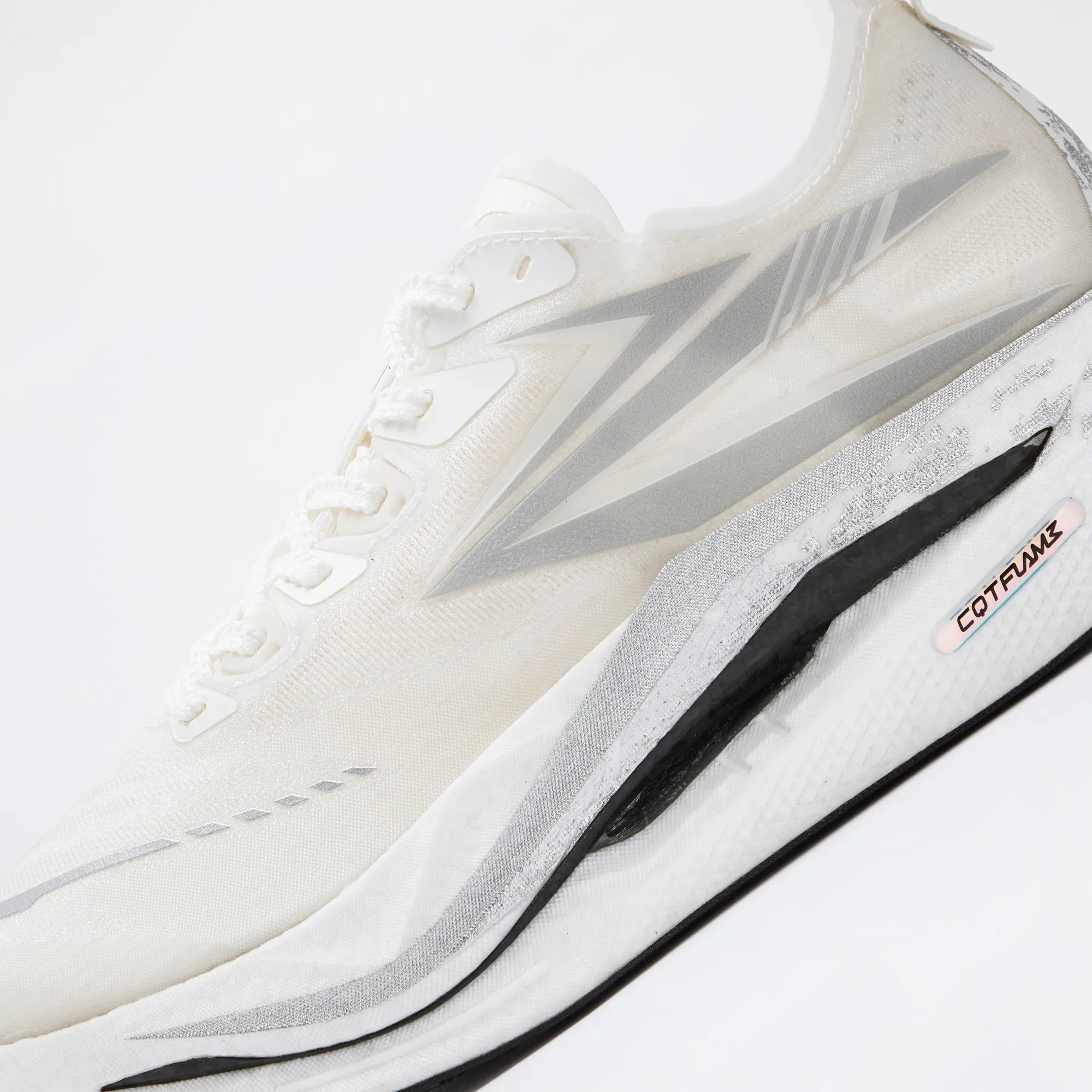 Flame 5 - White/Silver