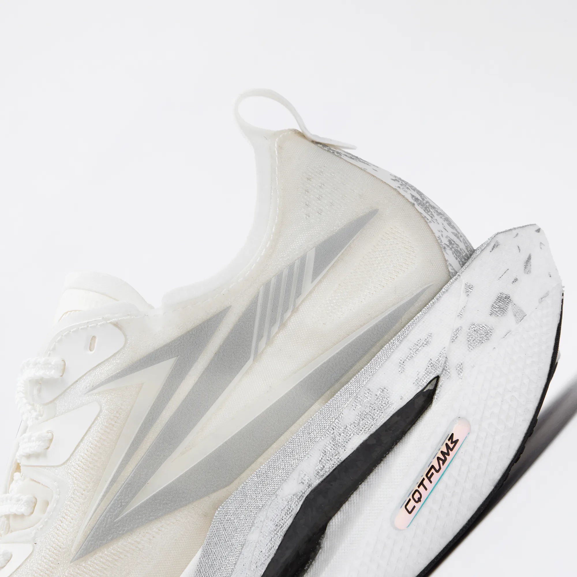 Flame 5 - White/Silver