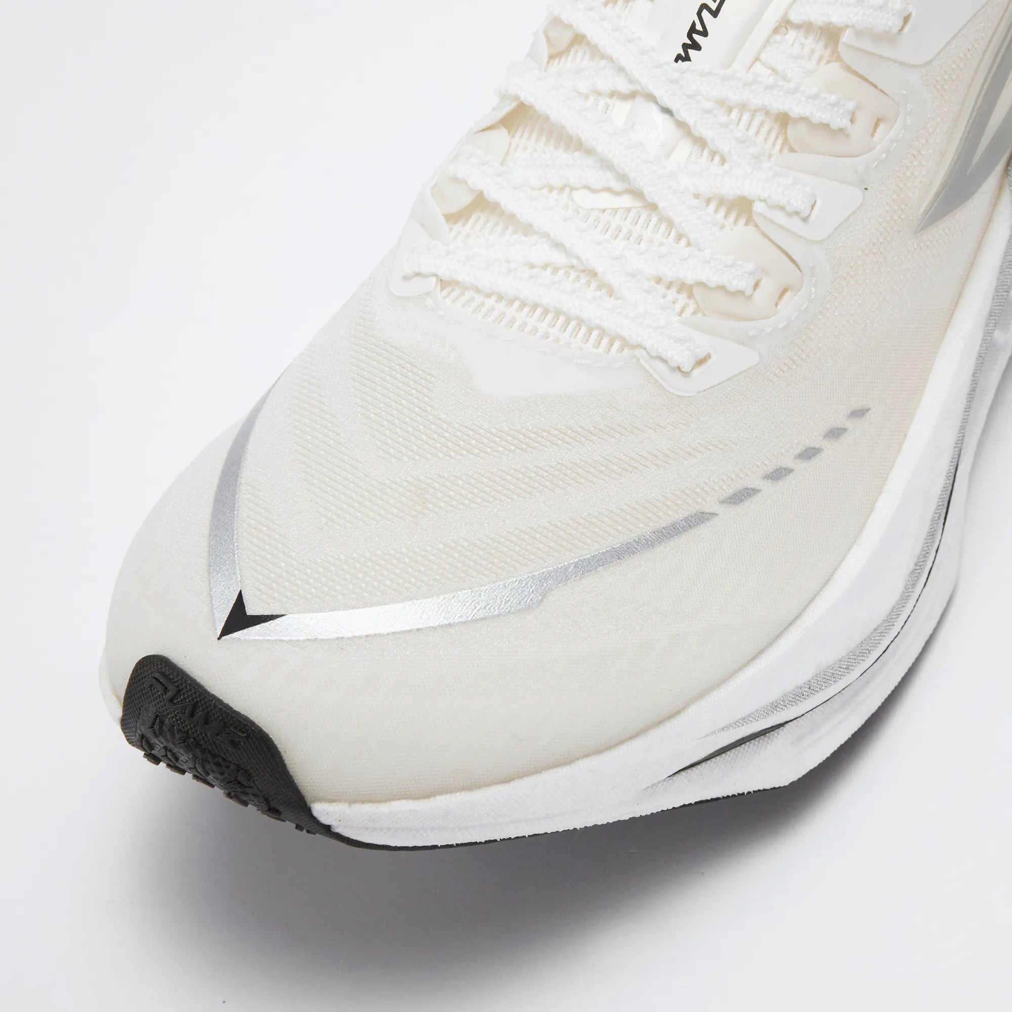 Flame 5 - White/Silver